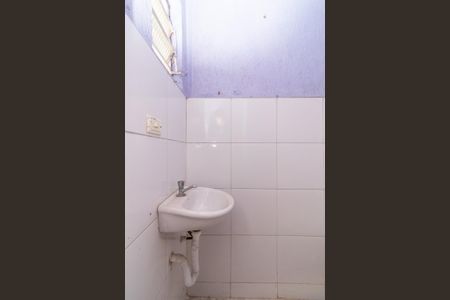 Casa para alugar com 250m², 2 quartos e 1 vagaLavabo