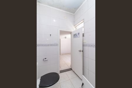 Casa para alugar com 250m², 2 quartos e 1 vagaBanheiro 2