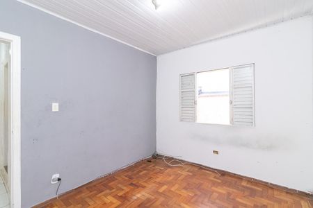 Quarto 2 de casa para alugar com 2 quartos, 250m² em Vila Ré, São Paulo