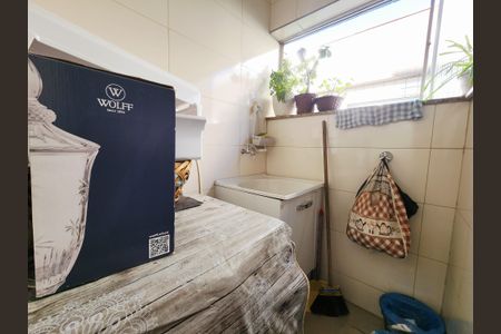 Apartamento à venda com 3 quartos, 90m² em Centro, Betim
