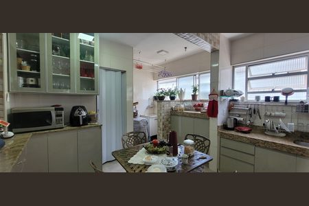 Apartamento à venda com 90m², 2 quartos e 1 vaga Apartamento à venda com 90m², 2 quartos e 1 vagacozinha