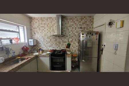 Apartamento à venda com 90m², 2 quartos e 1 vaga Apartamento à venda com 90m², 2 quartos e 1 vagacozinha