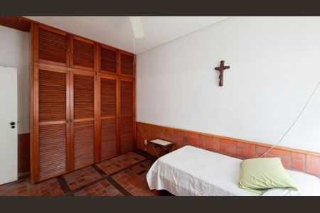 Casa para alugar com 300m², 4 quartos e 3 vagasQuarto 2