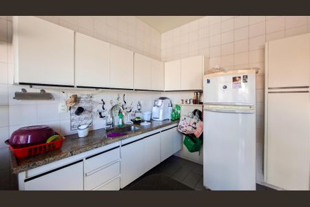 Casa para alugar com 300m², 4 quartos e 3 vagasCozinha