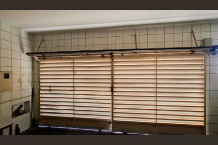 Casa para alugar com 300m², 4 quartos e 3 vagasGaragem