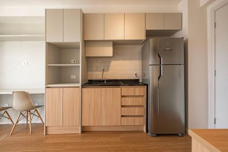Sala/Cozinha de apartamento para alugar com 1 quarto, 28m² em Pinheiros, São Paulo