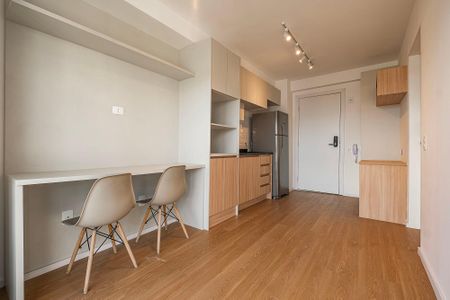 Sala/Cozinha de apartamento para alugar com 1 quarto, 28m² em Pinheiros, São Paulo