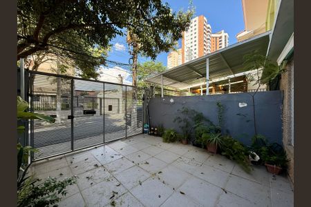Casa para alugar com 230m², 3 quartos e 2 vagas Casa para alugar com 230m², 3 quartos e 2 vagasGaragem