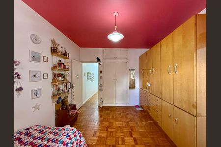 Casa para alugar com 230m², 3 quartos e 2 vagas Casa para alugar com 230m², 3 quartos e 2 vagasSuíte