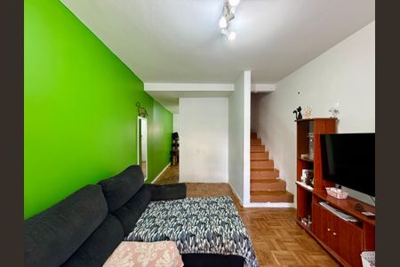 Casa para alugar com 230m², 3 quartos e 2 vagas Casa para alugar com 230m², 3 quartos e 2 vagasSala