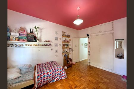 Casa para alugar com 230m², 3 quartos e 2 vagas Casa para alugar com 230m², 3 quartos e 2 vagasSuíte