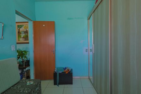 Casa à venda com 3 quartos, 100m² em Nacional, Contagem
