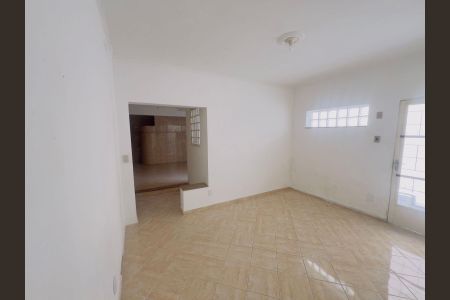 Casa para alugar com 3 quartos, 170m² em Centro, Itaquaquecetuba