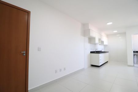 Apartamento para alugar com 2 quartos, 53m² em Segismundo Pereira, Uberlândia