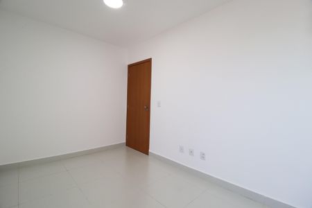 Apartamento para alugar com 2 quartos, 53m² em Segismundo Pereira, Uberlândia