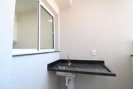 Apartamento para alugar com 53m², 2 quartos e 1 vagaSacada