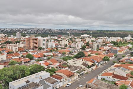 Apartamento para alugar com 53m², 2 quartos e 1 vagaÁres Comum - Vista 