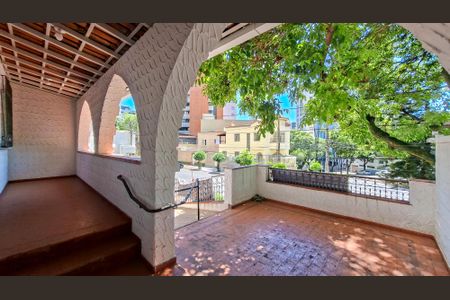 Casa à venda com 165m², 2 quartos e 1 vagaEntrada