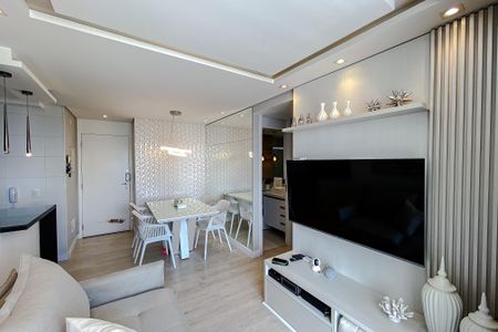 Apartamento à venda com 2 quartos, 56m² em Vila Carioca, São Paulo