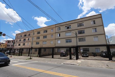 Apartamento para alugar com 90m², 2 quartos e 2 vagasFachada