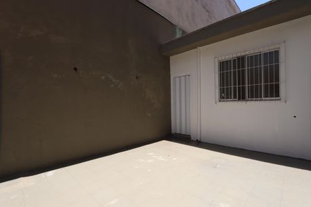 Apartamento para alugar com 90m², 2 quartos e 2 vagasQuintal