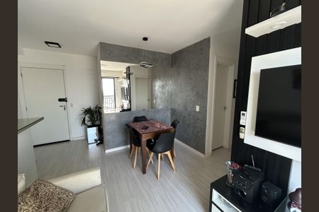 Sala de apartamento para alugar com 2 quartos, 50m² em Piedade, Rio de Janeiro