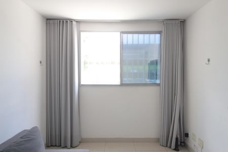 Sala de apartamento para alugar com 1 quarto, 49m² em Castelo, Belo Horizonte