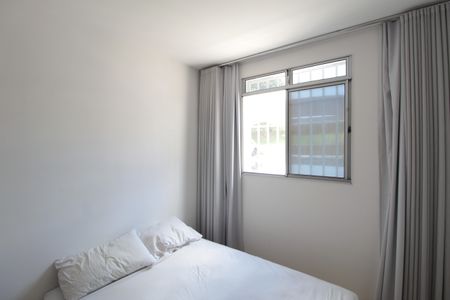 Quarto de apartamento para alugar com 1 quarto, 49m² em Castelo, Belo Horizonte