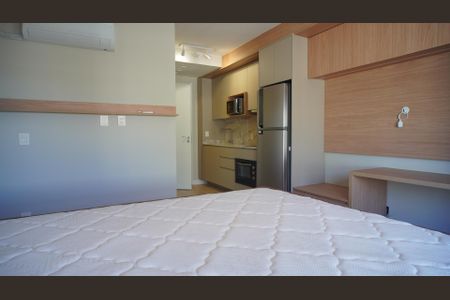 Studio à venda com 26m², 1 quarto e 1 vaga Studio à venda com 26m², 1 quarto e 1 vagaStudio