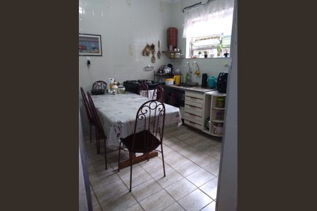 Casa à venda com 180m², 3 quartos e 1 vagaCozinha