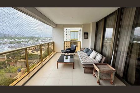 Apartamento à venda com 3 quartos, 217m² em Barra da Tijuca, Rio de Janeiro