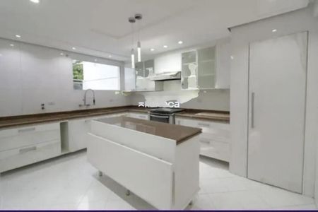 Apartamento à venda com 488m², 5 quartos e 3 vagas