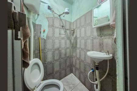 Banheiro de casa para alugar com 1 quarto, 45m² em Vila Universitaria, São Paulo