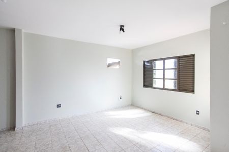 Casa para alugar com 329m², 3 quartos e 4 vagasSuite 2