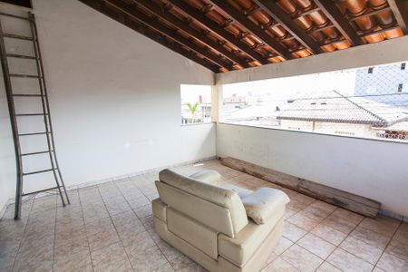 Casa para alugar com 329m², 3 quartos e 4 vagasVaranda