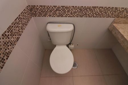 Casa de condomínio à venda com 240m², 3 quartos e 4 vagasSuíte 1 Banheiro 