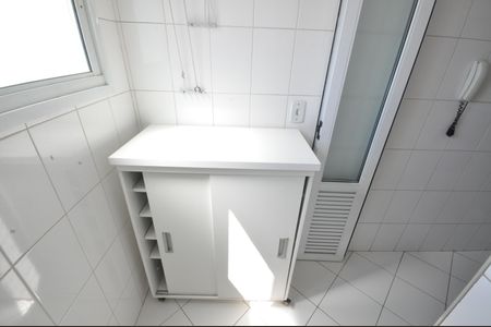 Apartamento para alugar com 54m², 2 quartos e 1 vagaÁrea de Serviço