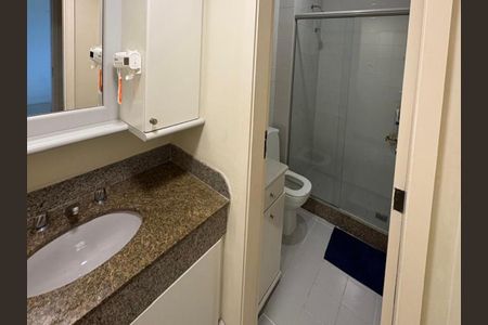 Apartamento para alugar com 67m², 1 quarto e 1 vaga Apartamento para alugar com 67m², 1 quarto e 1 vagaSuíte - Banheiro