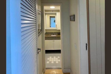 Apartamento para alugar com 67m², 1 quarto e 1 vaga Apartamento para alugar com 67m², 1 quarto e 1 vagaSuíte - Banheiro