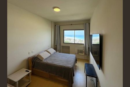 Suíte de apartamento para alugar com 1 quarto, 67m² em Barra da Tijuca, Rio de Janeiro