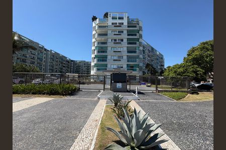 Apartamento para alugar com 67m², 1 quarto e 1 vaga Apartamento para alugar com 67m², 1 quarto e 1 vagaFachada