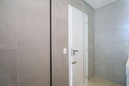 Apartamento à venda com 461m², 4 quartos e 4 vagasBanheiro da Suíte 4