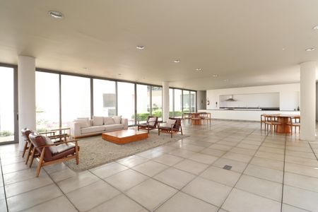 Apartamento à venda com 461m², 4 quartos e 4 vagasÁrea comum - Salão de festas