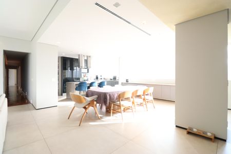 Apartamento à venda com 461m², 4 quartos e 4 vagasCozinha