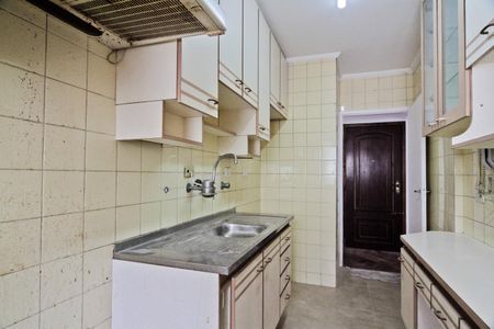 Apartamento à venda com 69m², 3 quartos e 2 vagasCozinha