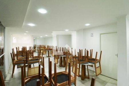 Apartamento à venda com 69m², 3 quartos e 2 vagasFachada