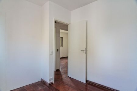 Apartamento à venda com 69m², 3 quartos e 2 vagasQuarto 2