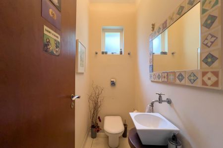 Casa para alugar com 200m², 3 quartos e 2 vagas Casa para alugar com 200m², 3 quartos e 2 vagasLavabo