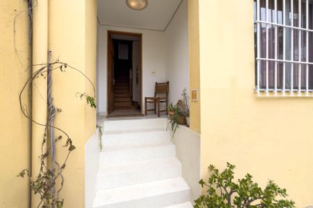 Casa para alugar com 200m², 3 quartos e 2 vagas Casa para alugar com 200m², 3 quartos e 2 vagasEntrada