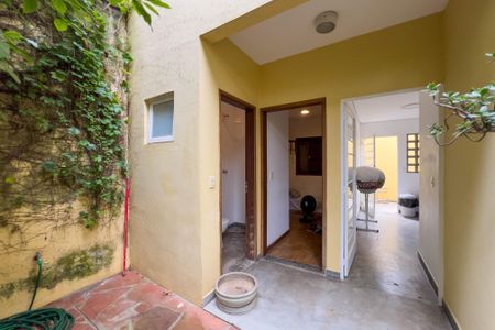 Casa para alugar com 200m², 3 quartos e 2 vagas Casa para alugar com 200m², 3 quartos e 2 vagasEdícula